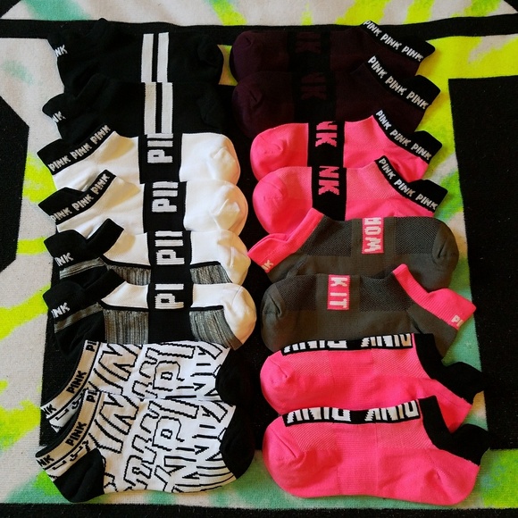 PINK Victoria's Secret Accessories - Ultimate Socks